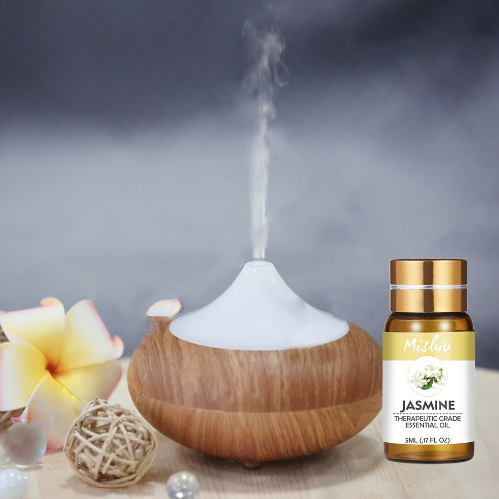 Natural Essential Oil for Aromatherapy